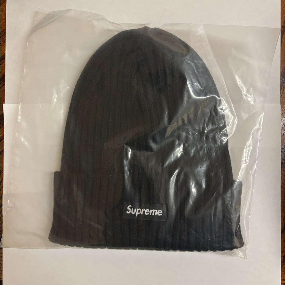 Supreme Black Beanie Overdyed SS25 - Picture 2 of 4